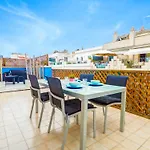 Amazing Terrace In The Center By Hello Homes Διαμέρισμα *